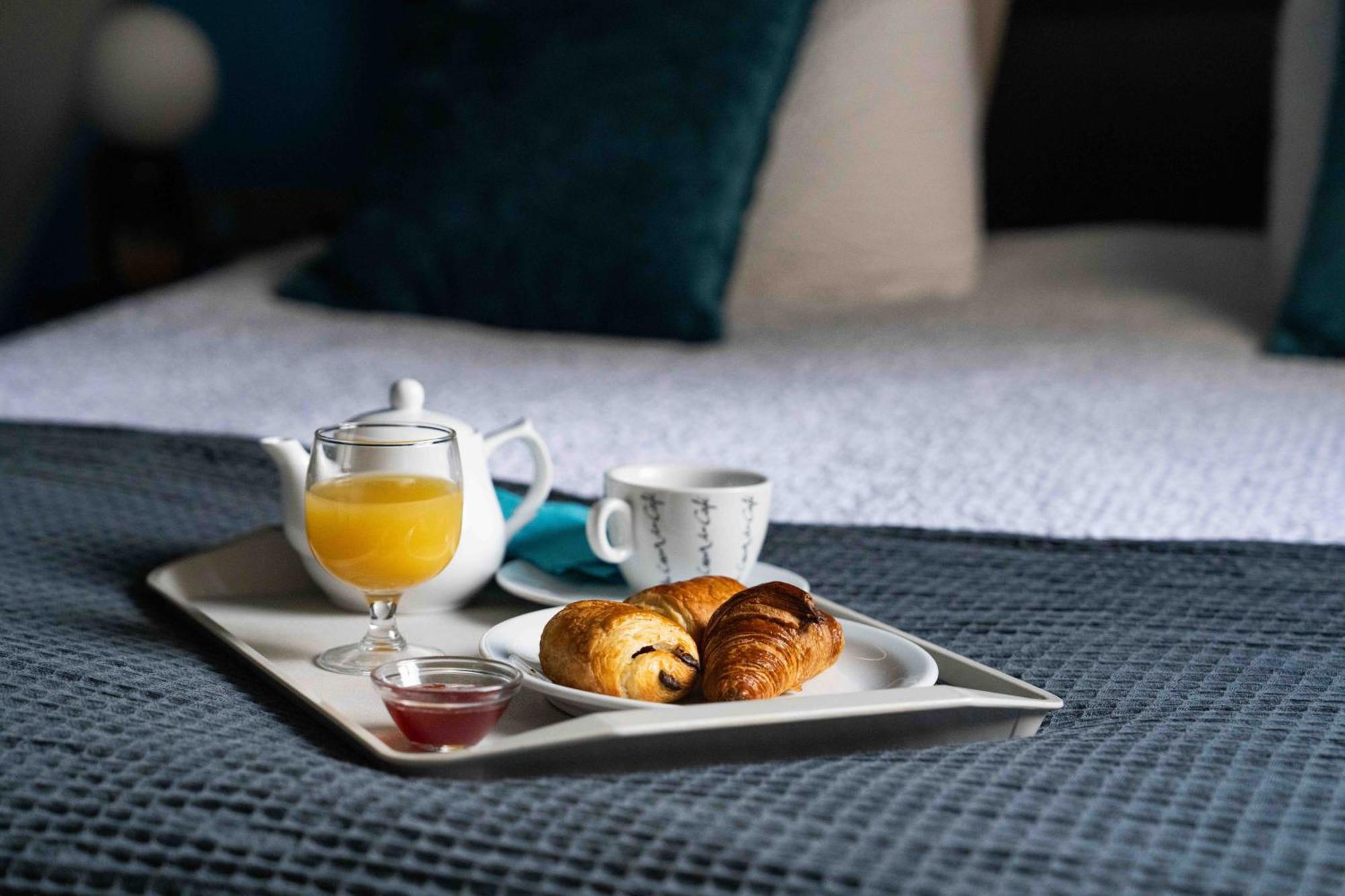 Logis Hotel & Restaurant Ludik Bergerac Zewnętrze zdjęcie
