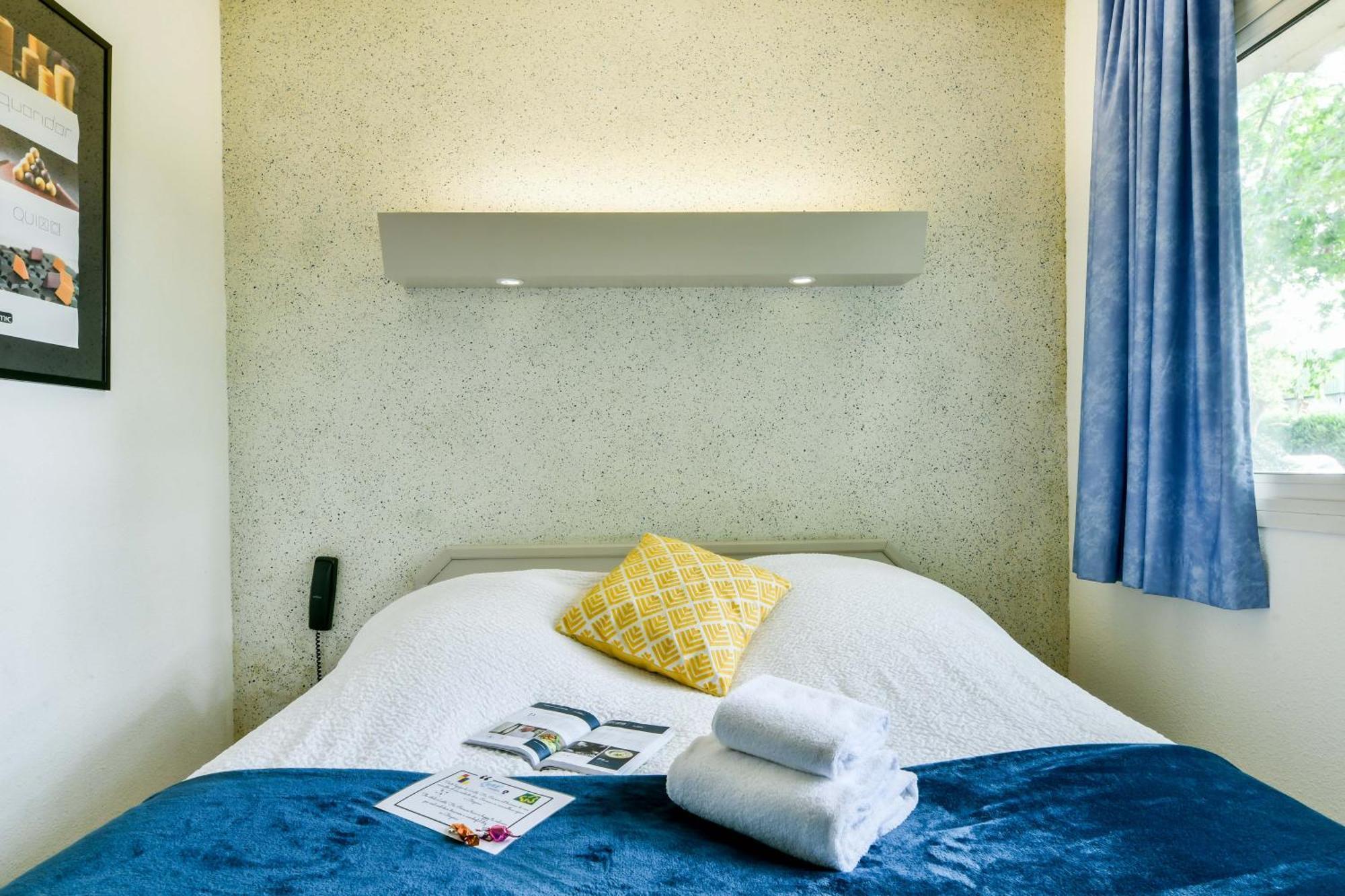 Logis Hotel & Restaurant Ludik Bergerac Zewnętrze zdjęcie