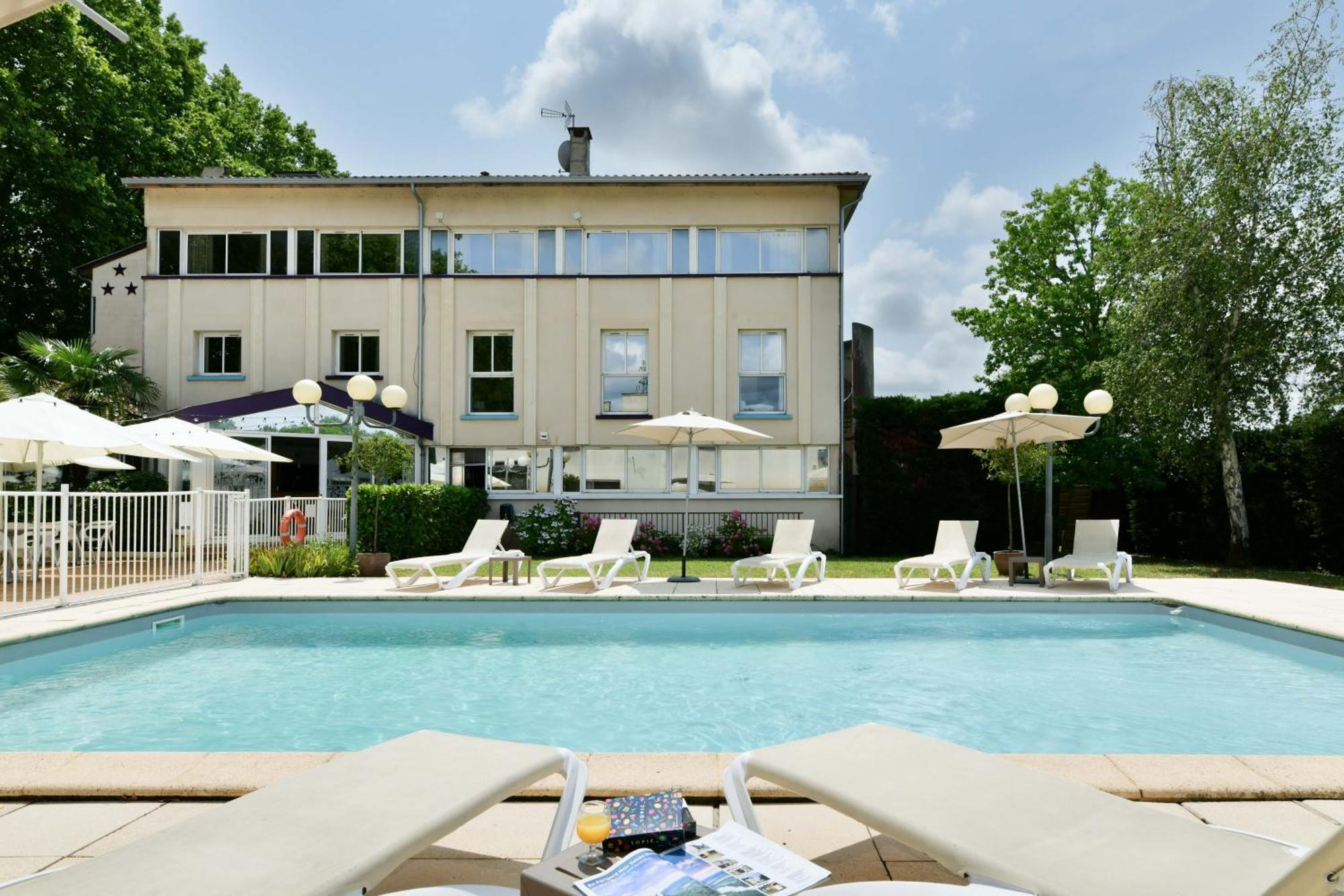 Logis Hotel & Restaurant Ludik Bergerac Zewnętrze zdjęcie