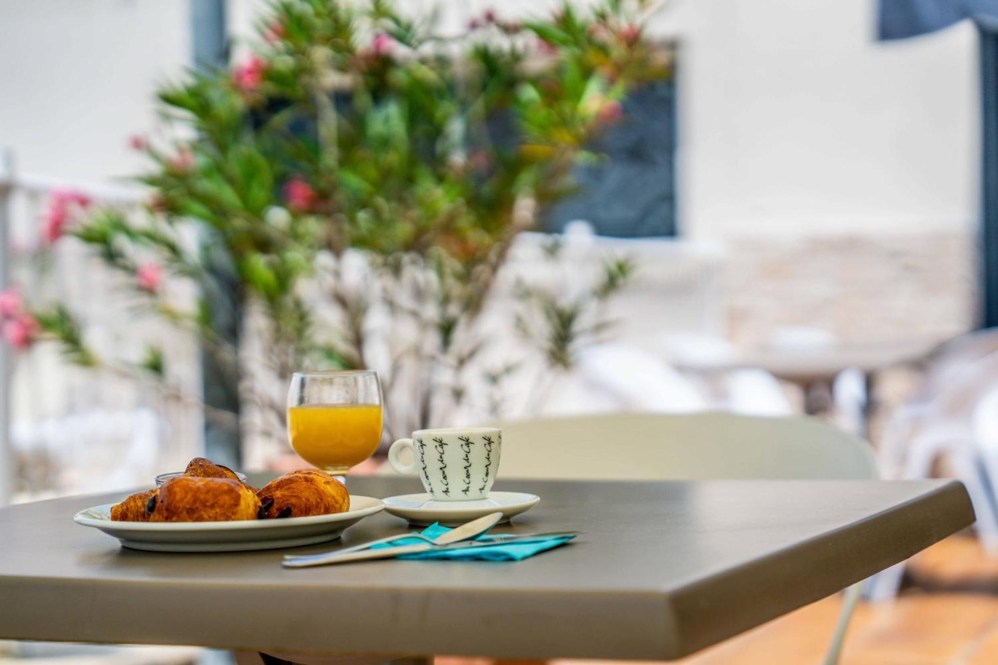 Logis Hotel & Restaurant Ludik Bergerac Zewnętrze zdjęcie